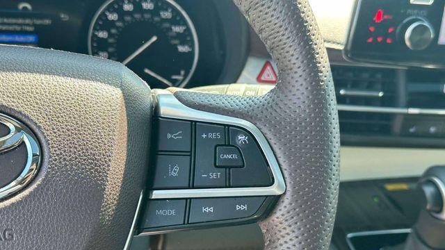 2024 Toyota Sienna Platinum 7-Passenger