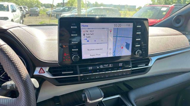 2024 Toyota Sienna Platinum 7-Passenger