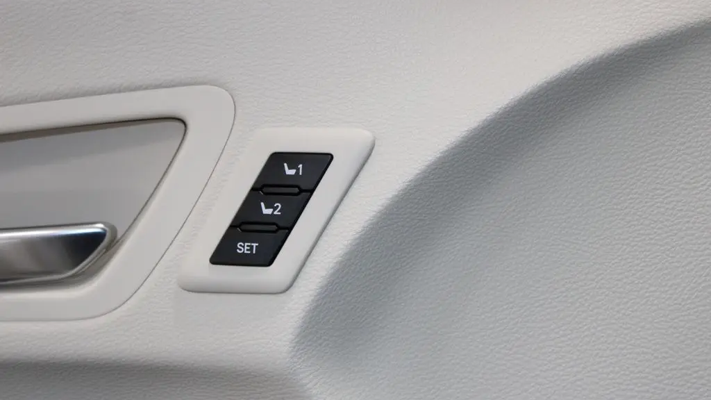 2021 Toyota Sienna Platinum 7-Passenger