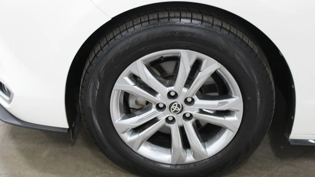 2021 Toyota Sienna Platinum 7-Passenger