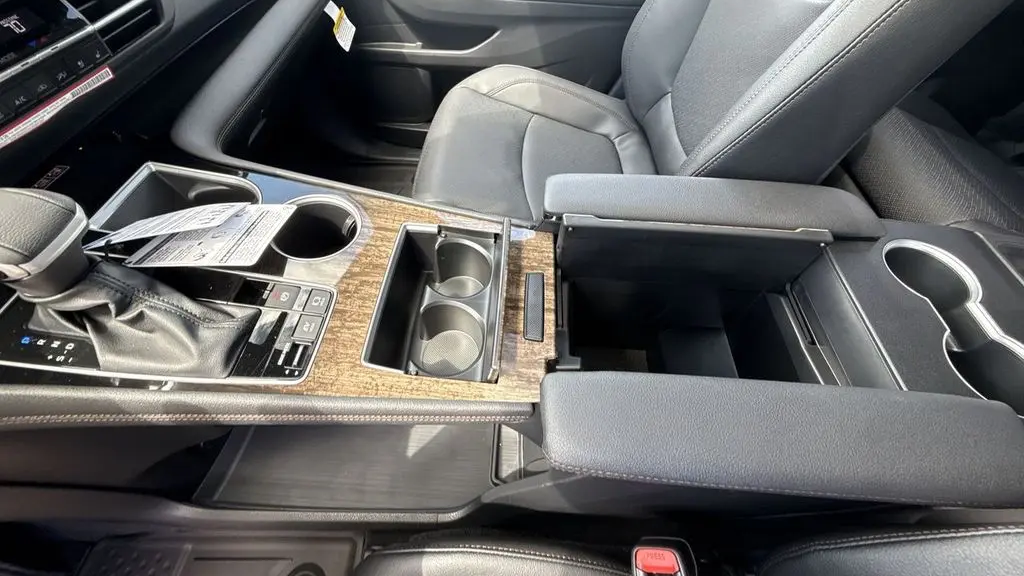 2026 Toyota Sienna Platinum 7-Passenger