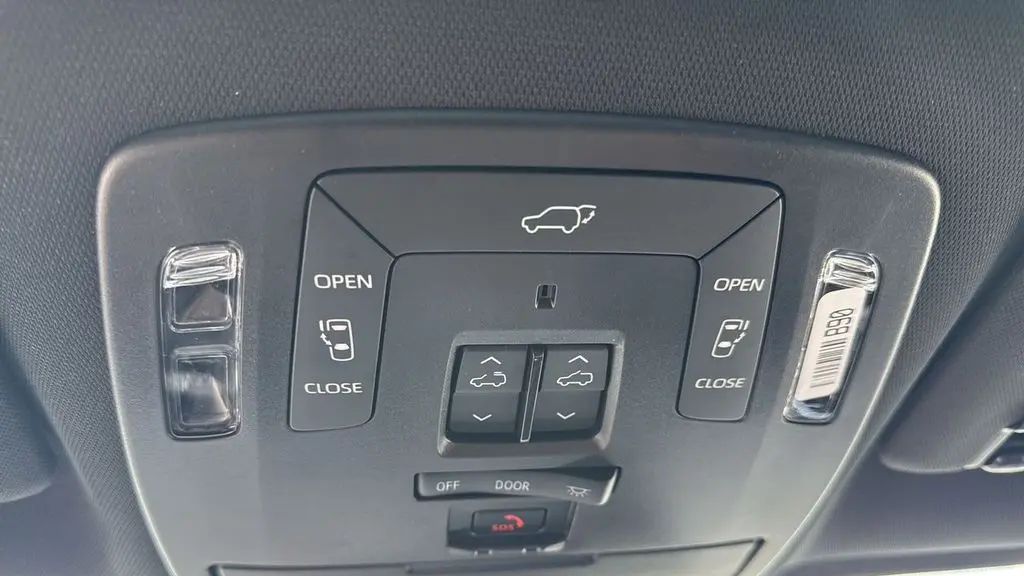 2026 Toyota Sienna Platinum 7-Passenger
