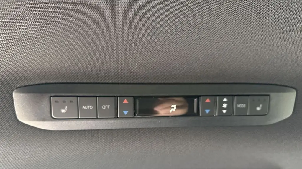 2026 Toyota Sienna Platinum 7-Passenger