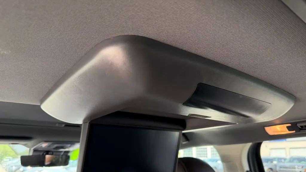 2023 Toyota Sienna Platinum 7-Passenger