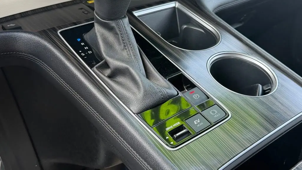2023 Toyota Sienna Platinum 7-Passenger