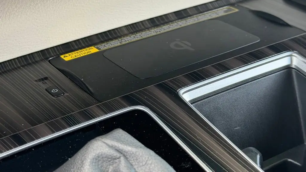 2023 Toyota Sienna Platinum 7-Passenger