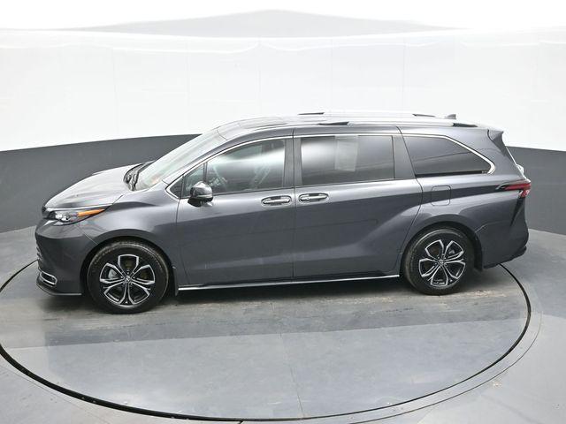 2025 Toyota Sienna - $53,917
