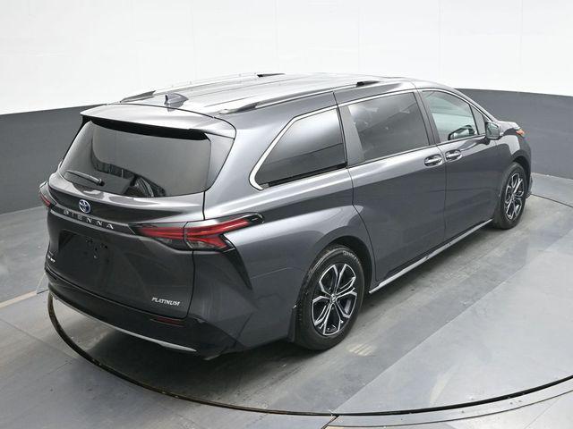 2025 Toyota Sienna - $53,917