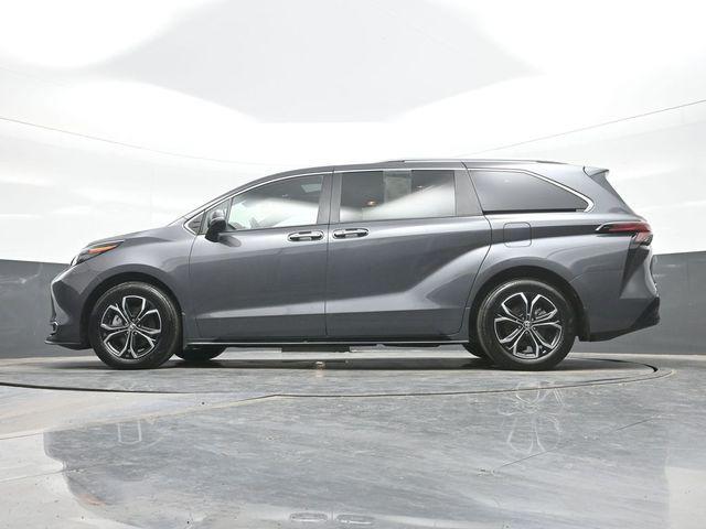 2025 Toyota Sienna - $53,917