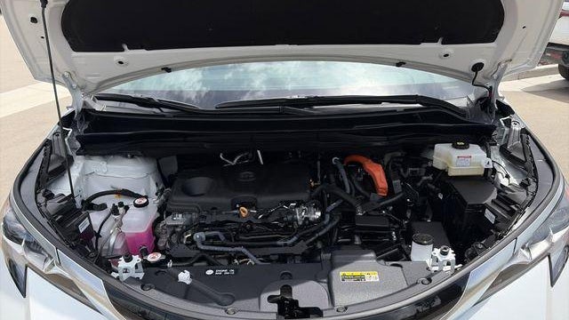 2025 Toyota Sienna Platinum 7-Passenger