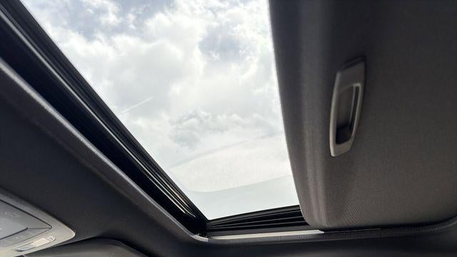 2025 Toyota Sienna Platinum 7-Passenger