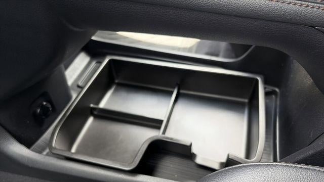 2025 Toyota Sienna Platinum 7-Passenger
