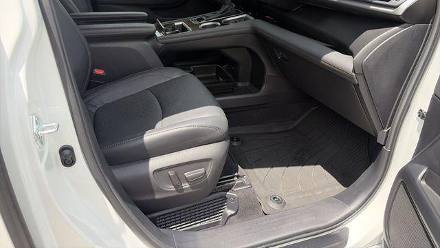 2025 Toyota Sienna Platinum 7-Passenger