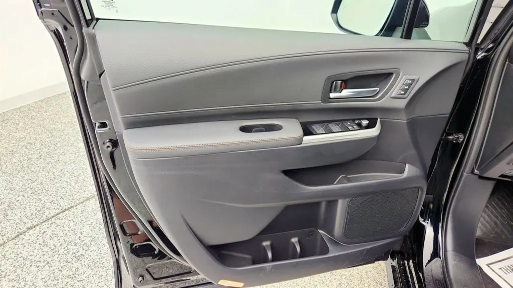 2026 Toyota Sienna - $58,995