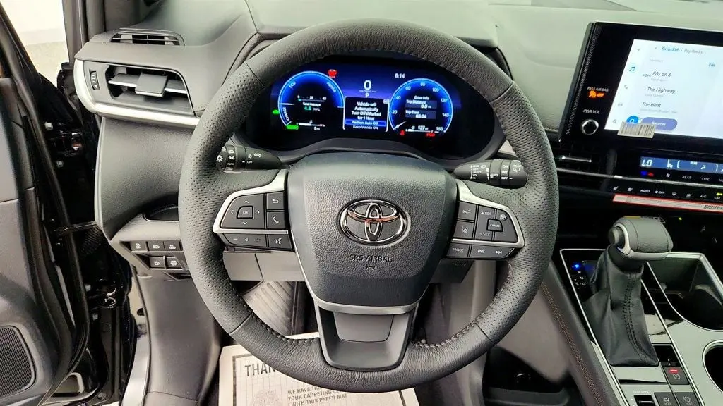 2026 Toyota Sienna - $58,995