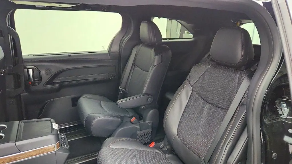 2026 Toyota Sienna - $58,995