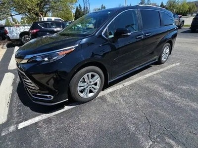 2024 Toyota Sienna AWD Platinum 7-Passenger 4DR Mini-Van