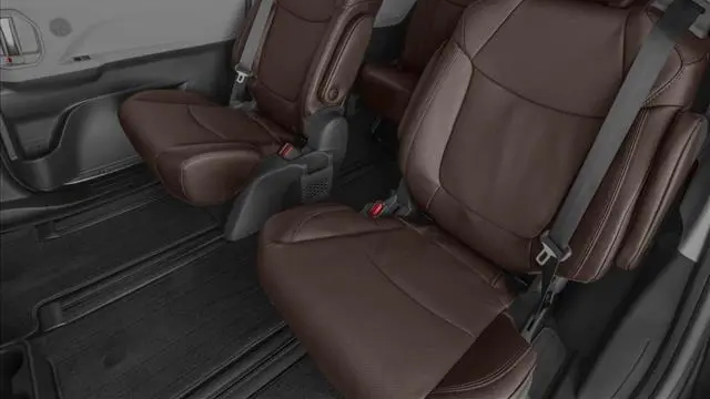 2026 Toyota Sienna Platinum 7-Passenger
