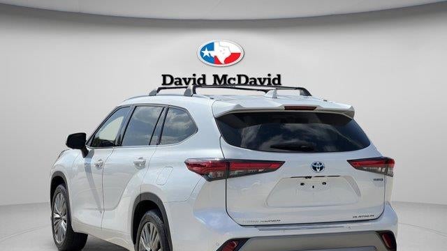 2023 Toyota Highlander Hybrid Platinum