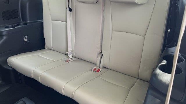 2023 Toyota Highlander Hybrid Platinum