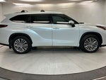 2023 Highlander Hybrid Thumbnail 6