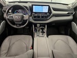 2021 Highlander Hybrid Thumbnail 9