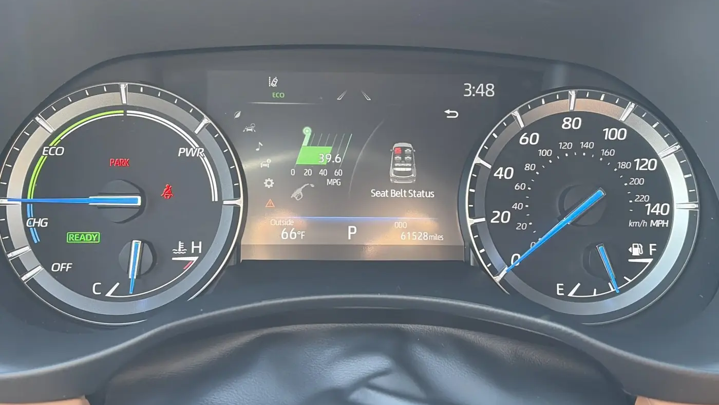 2021 Toyota Highlander Hybrid Platinum