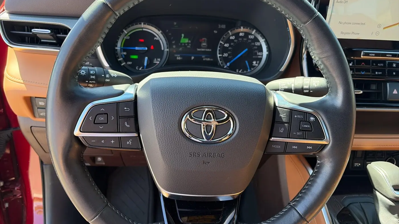 2021 Toyota Highlander Hybrid Platinum