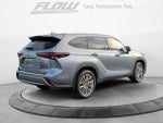 2024 Highlander Hybrid Thumbnail 9