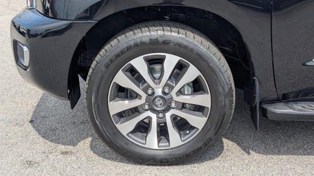 2021 Toyota Sequoia Limited