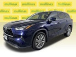 2020 Highlander Thumbnail 15