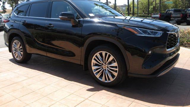 2022 Toyota Highlander Limited