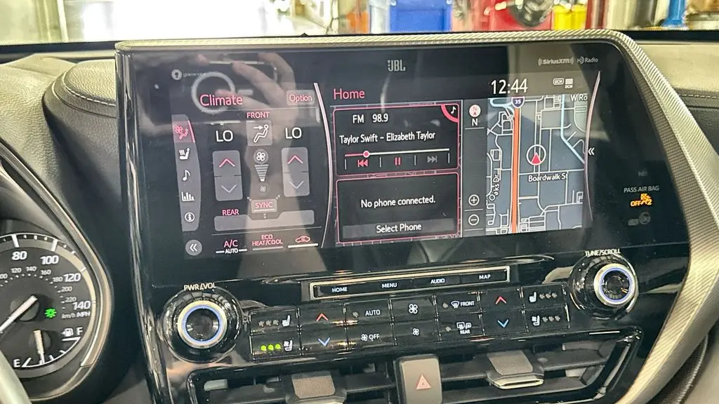 2021 Toyota Highlander Platinum