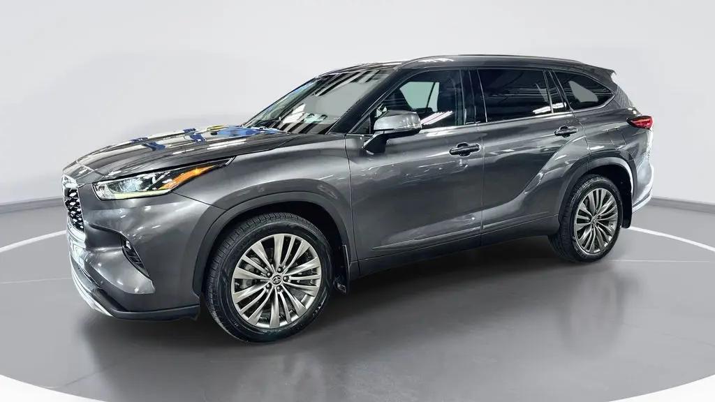 Preowned 2021 Toyota Highlander Platinum for Sale