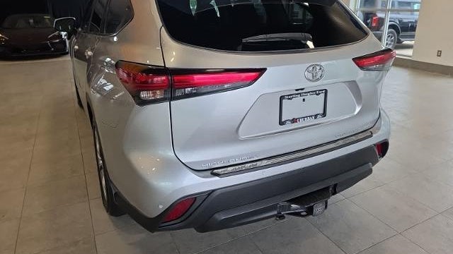 2020 Toyota Highlander Platinum