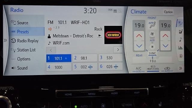 2020 Toyota Highlander Platinum