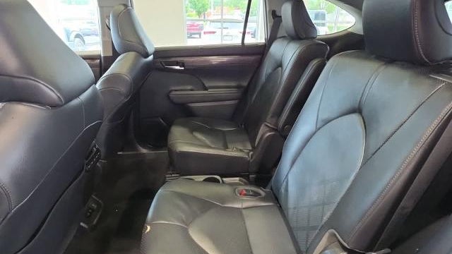 2020 Toyota Highlander Platinum
