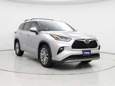Photo of a 2022 Toyota Highlander AWD Platinum 4DR SUV for sale