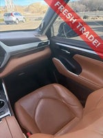 2020 Highlander Thumbnail 16