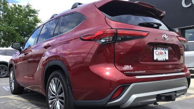 2021 Toyota Highlander Platinum