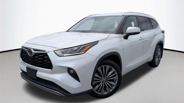 Preowned 2022 Toyota Highlander Platinum for Sale