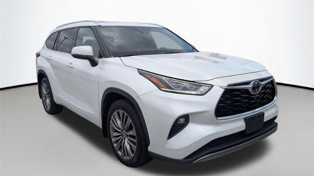 2022 Toyota Highlander Platinum
