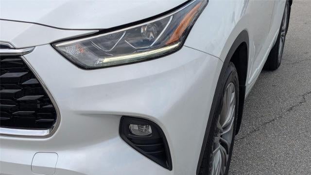 2022 Toyota Highlander Platinum