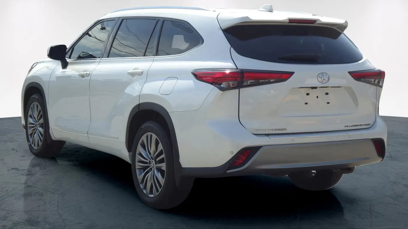 2020 Toyota Highlander Platinum