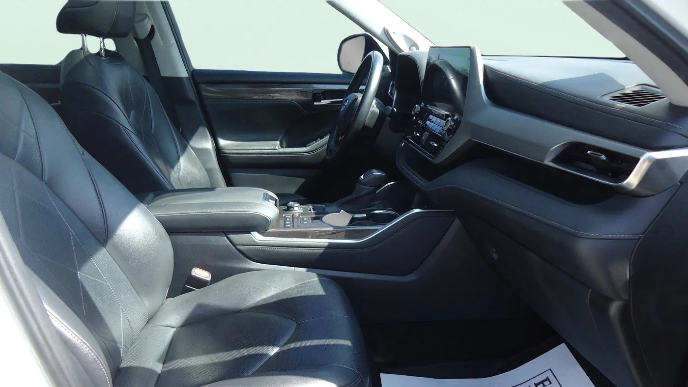 2020 Toyota Highlander Platinum