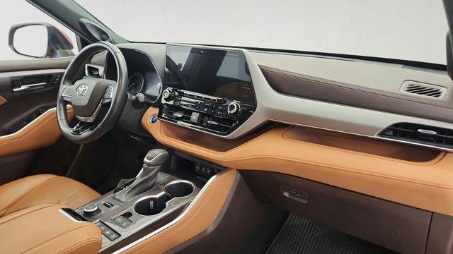 2021 Toyota Highlander Platinum