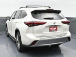 2021 Highlander Thumbnail 4