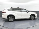 2021 Highlander Thumbnail 28