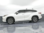 2021 Highlander Thumbnail 33