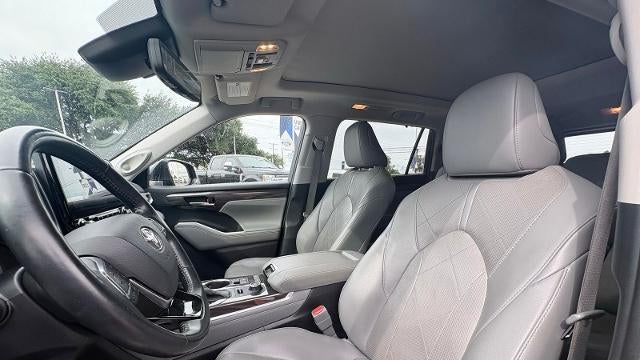 2021 Toyota Highlander Platinum